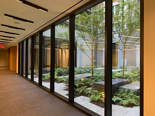 Rented by R New York | media 15