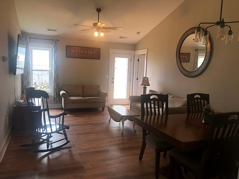 702 Glenarthur Dr — Photo 16