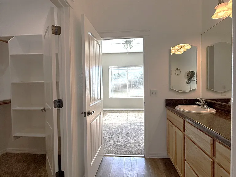 85 S Hillcrest Dr — Photo 19