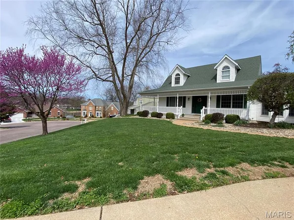 1 Wheatly Ct, Washington, MO 63090