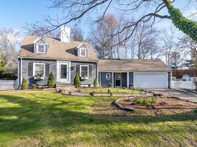 24 Lantern Ln, Wellesley, MA, 02481