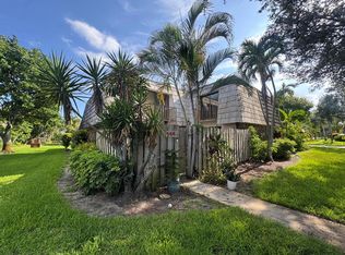 1544 Forest Lakes Cir APT C, West Palm Beach, FL 33406