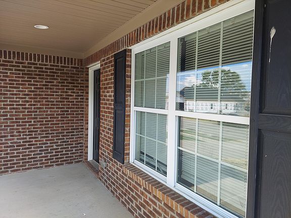 3rd image of 2848 Kearney Creek Ln