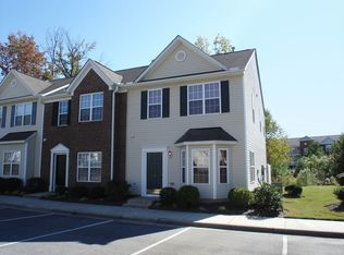 17 Edgebrook Cir, Durham, NC 27703