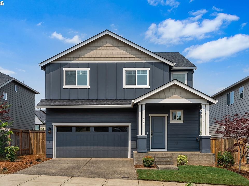 1st image of 1717 NE Pioneer Ln