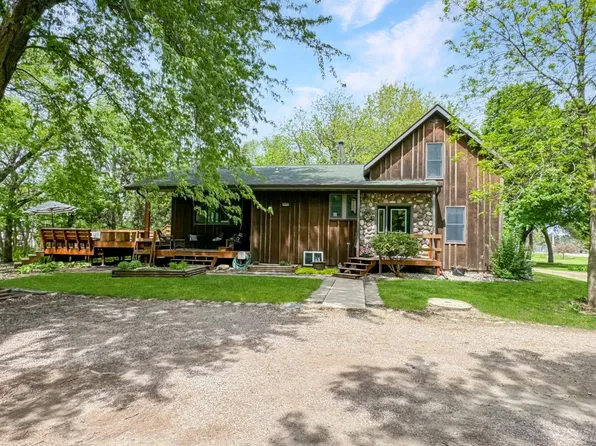 931 Pine St, Tracy, MN 56175