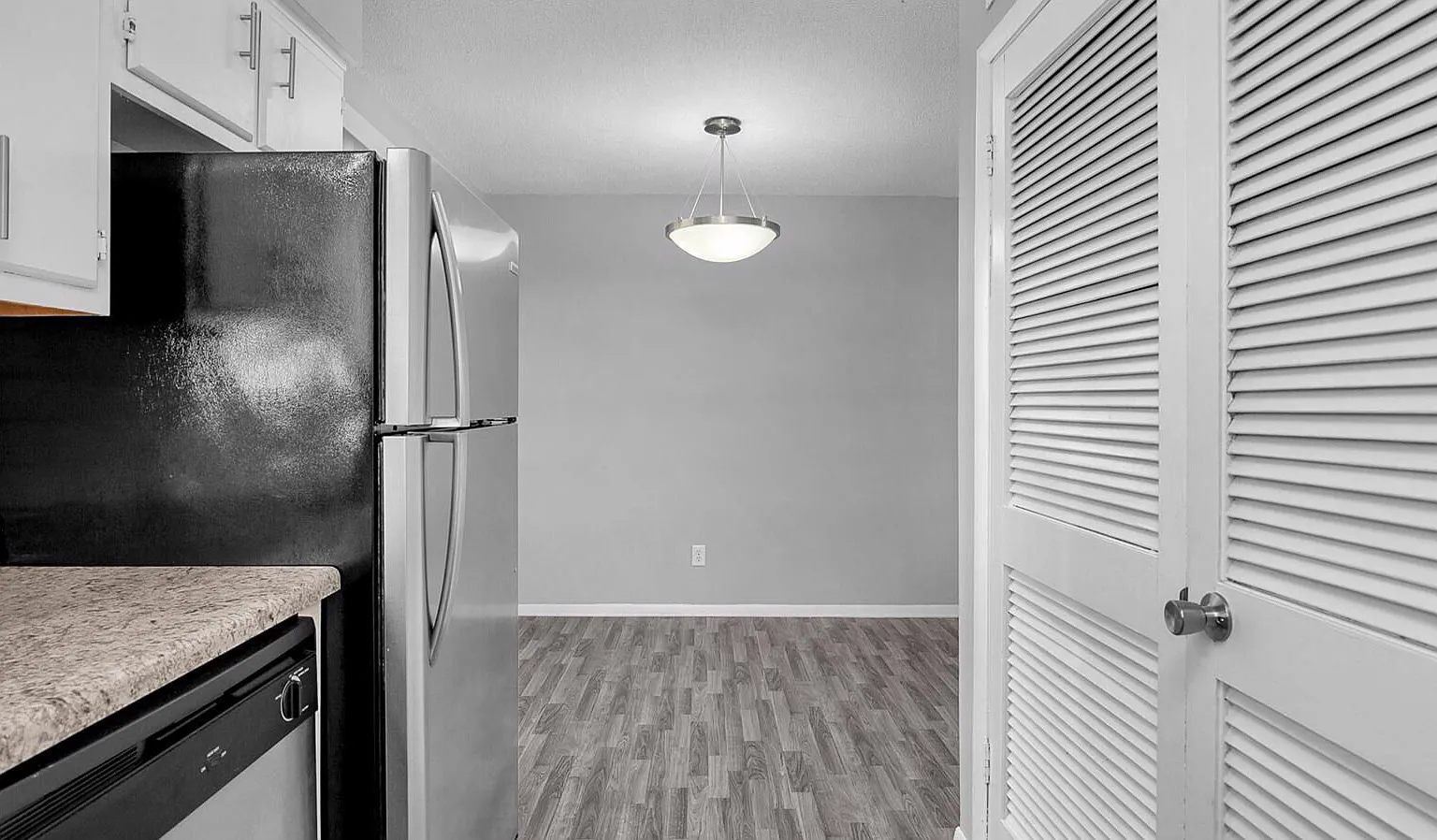 Dixon Heights — Photo 4