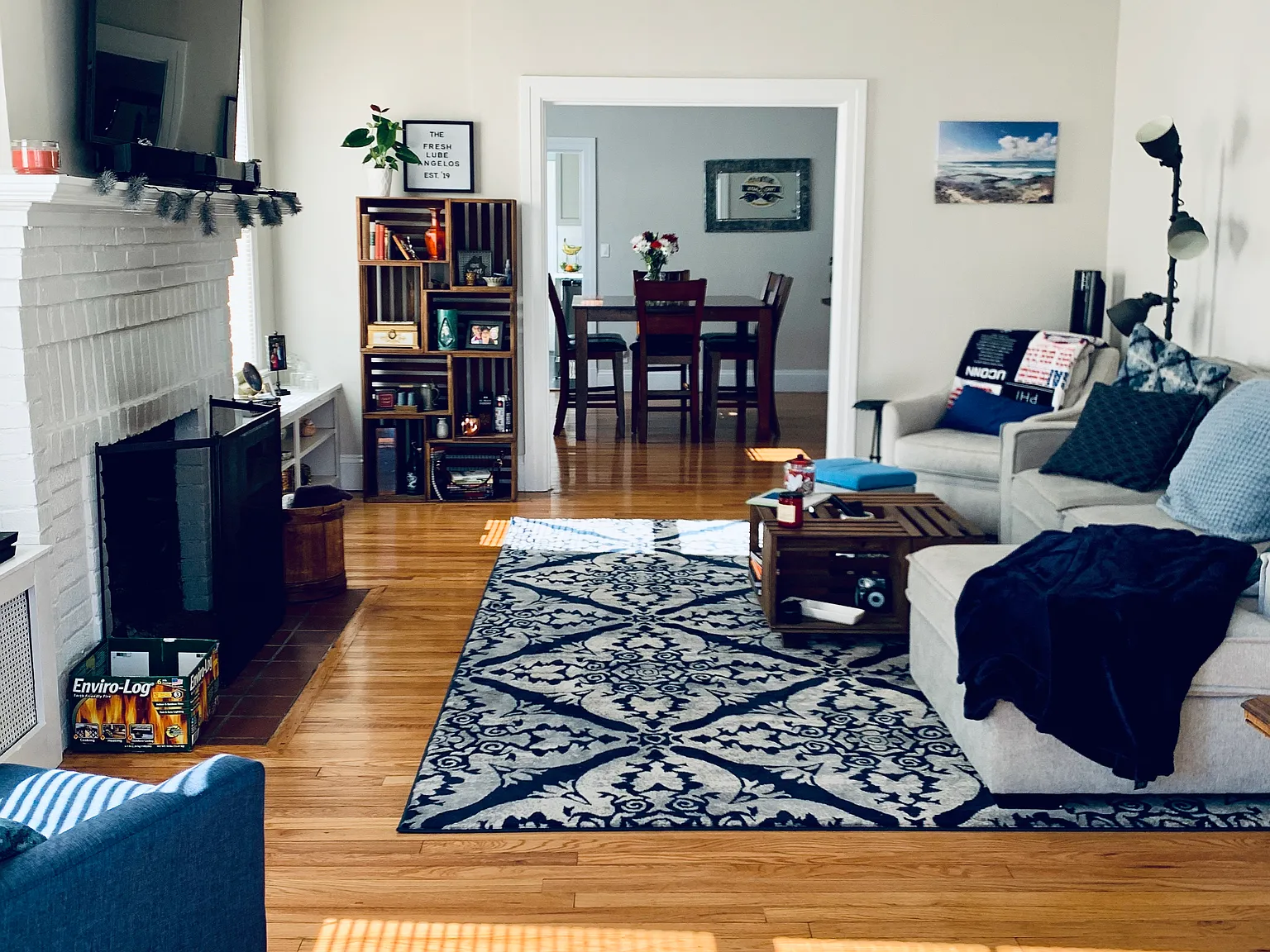 2 bed, 1750 sqft, $2,700 — Photo 1