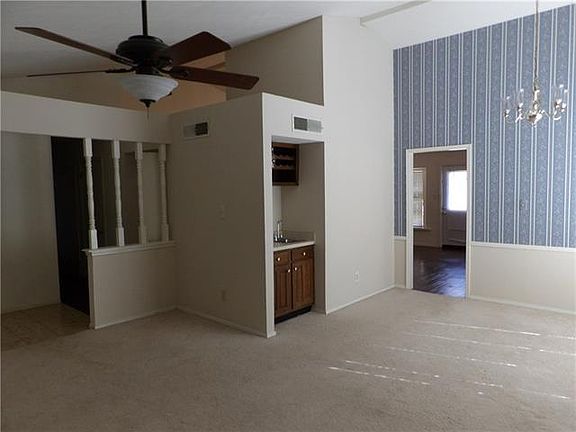 3rd image of 7508 Mullins Dr