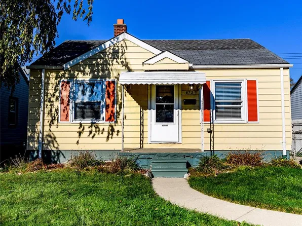 672 Lincoln Ave, Lincoln Park, MI 48146