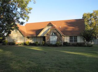 108 Gibson Dr, Marion, AR 72364