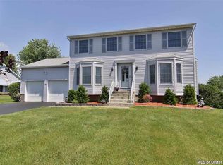 38 Josephs Dr, Saugerties, NY 12477