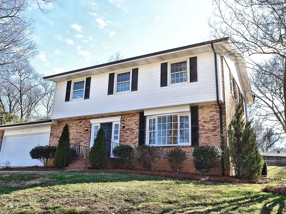 1st image of 2163 Scottwood Dr