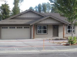 1502 Miller Ave, Dallas, OR
