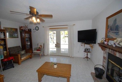 4th image of 4566 Chateau Dr