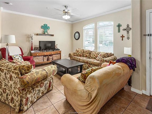 3rd image of 305 Holleman Dr Unit 1107