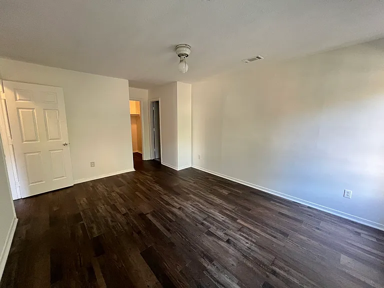 1309 Old Countryside Cir — Photo 20