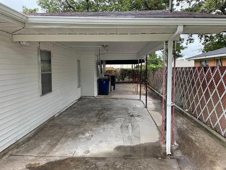 7031 W Canal Blvd — Photo 11