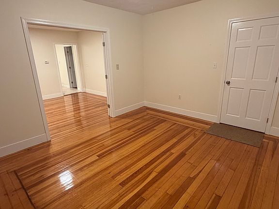 4th image of 13 Highland Ave