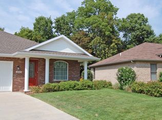 5012 W Quail Ridge Dr, Muncie, IN 47304