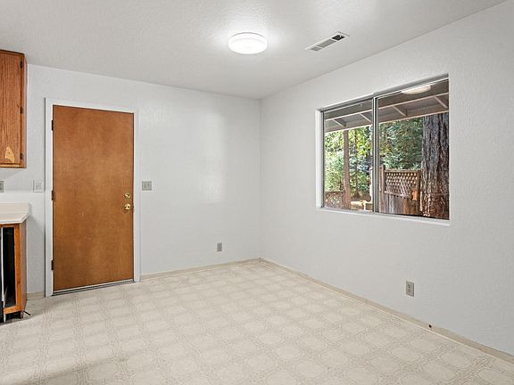 5th image of 24189 Birch Place