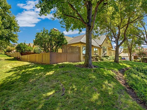 2nd image of 7520 Deveron Ct
