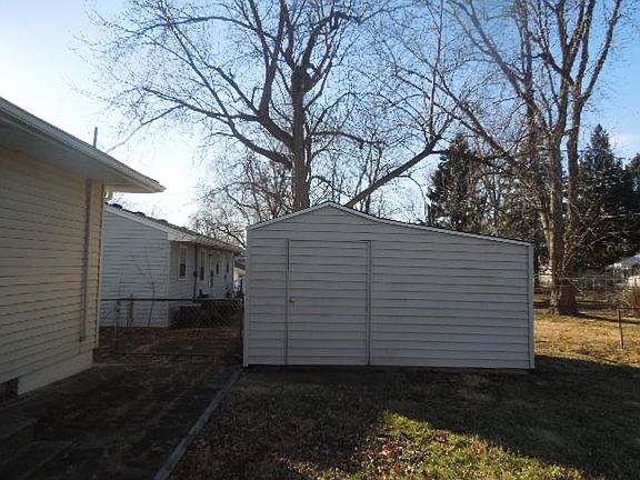 Storage shed