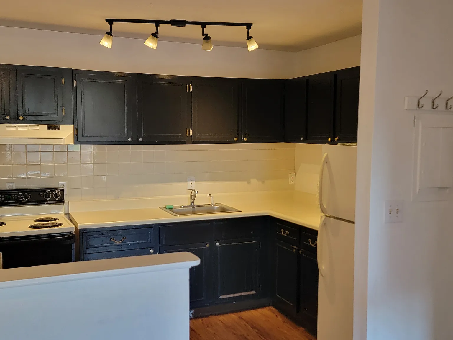 2 bed, 899 sqft, $1,650 — Photo 4