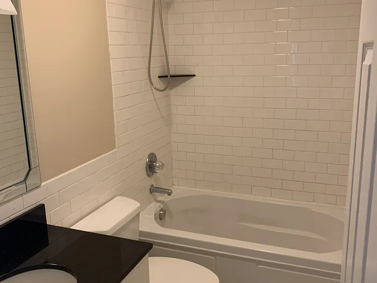 347 S Upper St — Photo 9