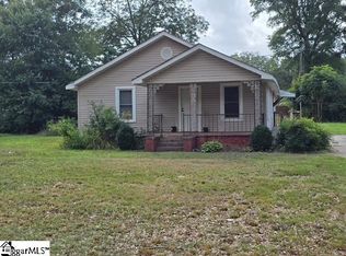 123 Pine Ridge Rd, Lyman, SC 29365