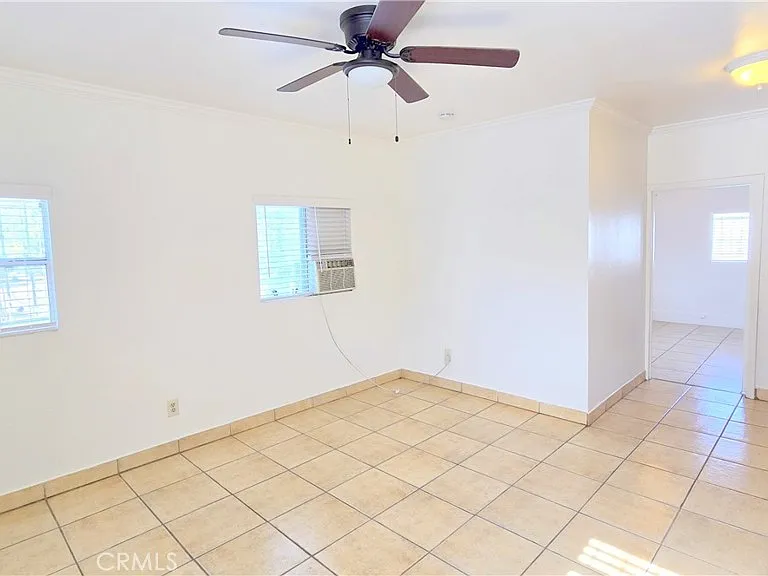 660 N Mountain View Ave #B — Photo 4