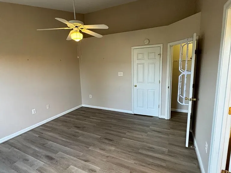 2424 Wynfield Ct — Photo 14