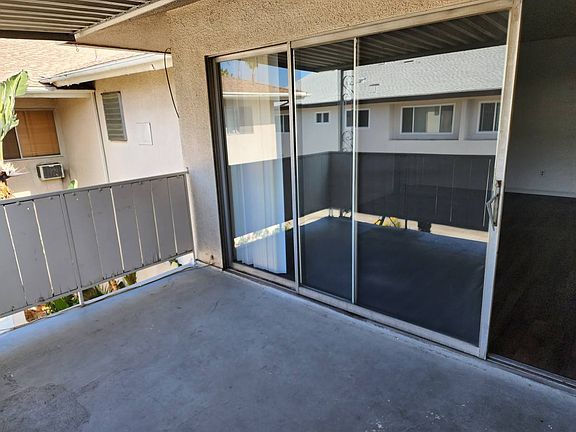4th image of 514 S Barranca Ave