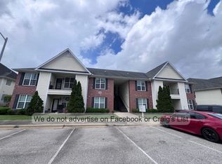 1926 Harcourt Cir APT 203, Fayetteville, NC 28304