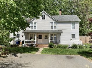 18 Academy St, Newton, NJ 07860