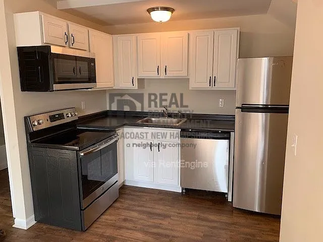 149 Main St #4 — Photo 1