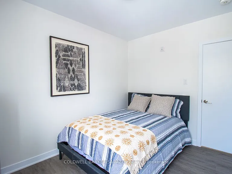 994 Bronson Ave #1 — Photo 5