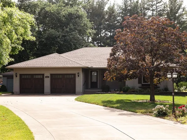 803 Putnam Rd, Moweaqua, IL 62550