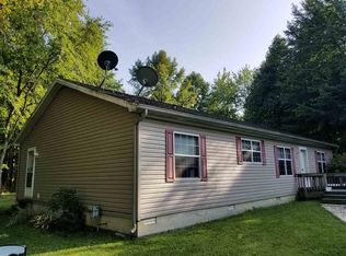 5132 S Taylor Ridge Rd, Bloomfield, IN 47424