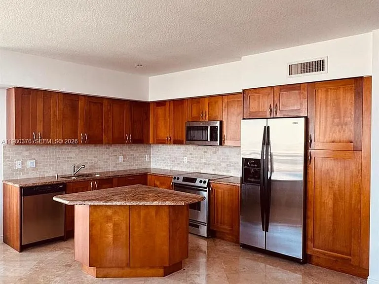 1745 Hallandale Beach Blvd #2302W — Photo 1