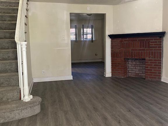 4th image of 336 W 15th St
