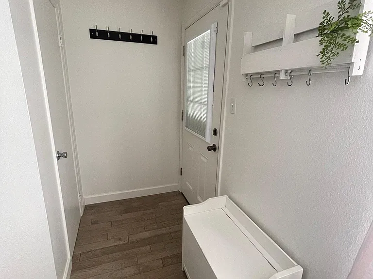 7110 S Gaylord St #K12 — Photo 3