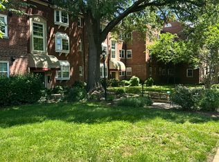 2105 N Taft St APT 2, Arlington, VA 22201