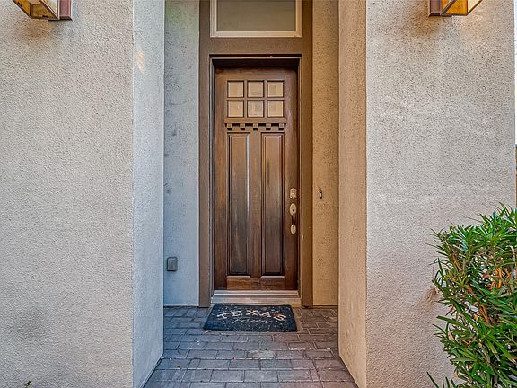 2nd image of 2227 Chenevert St