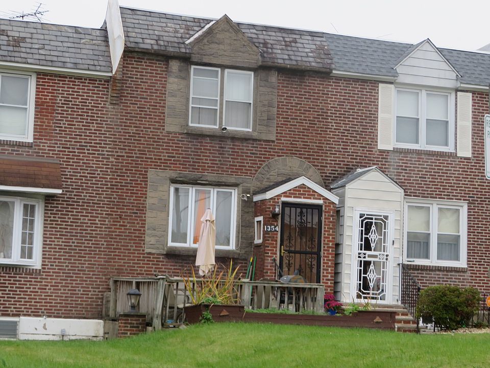 2nd image of 1354 N 75th St