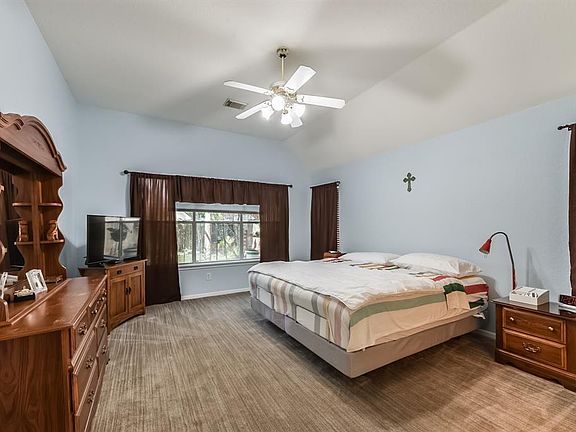 4th image of 22623 Tullis Trail Ct
