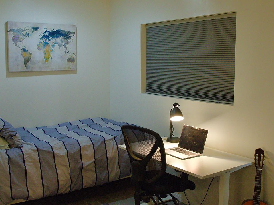 1st image of 25171 Prospect Ave #2