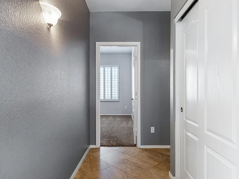9627 E Sheena Dr — Photo 27