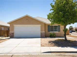 12047 Goldoak Ct, Victorville, CA 92392