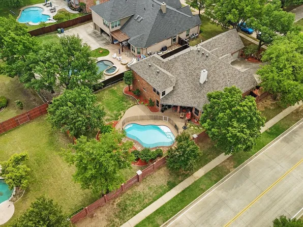 2116 Morgan Dr, Flower Mound, TX 75028